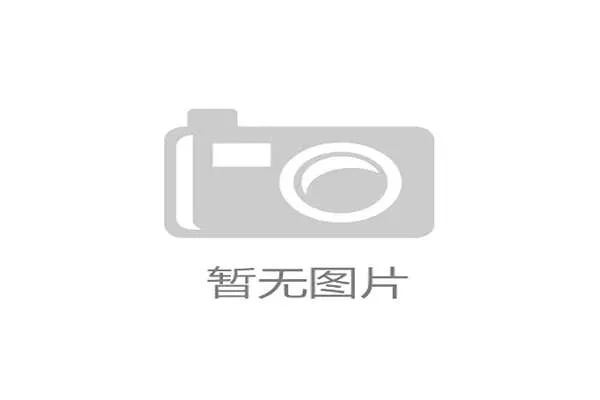 施洋家的冰箱里只放蛋白粉和冰水，连瓶可乐都找不到